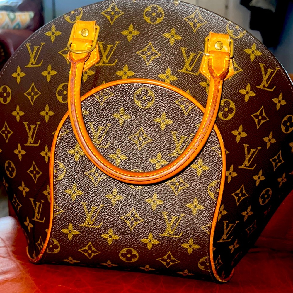 Lv tote